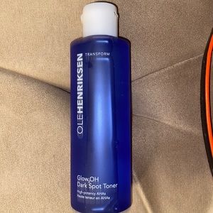 6.5 oz New & Sealed Ole Henriksen Glow2OH Dark Spot Toner,